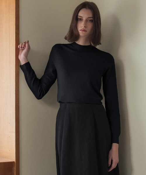 セール】【2025AW】【縫い目のないシームレス】ハイネック カラー