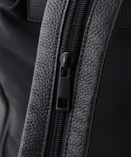 PAPILLONNER(パピヨネ)の「2WAYレザーコンビリュック(バックパック/リュック・レディース・ブラック系その他/ブラック・FREE)」の10枚目の写真