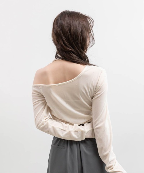 RANDA(ランダ)の「アシメネックベロアストーンカットソー(Tシャツ/カットソー・レディース・ワイン/アイボリー/ネイビー・FREE)」の10枚目の写真