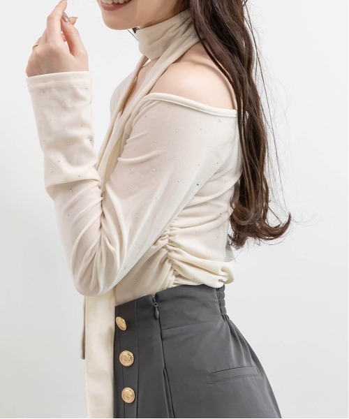 RANDA(ランダ)の「アシメネックベロアストーンカットソー(Tシャツ/カットソー・レディース・ワイン/アイボリー/ネイビー・FREE)」の11枚目の写真