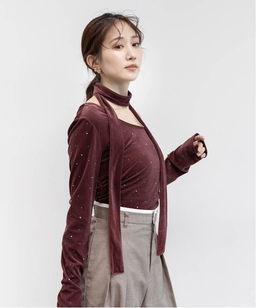 RANDA(ランダ)の「アシメネックベロアストーンカットソー(Tシャツ/カットソー・レディース・ワイン/アイボリー/ネイビー・FREE)」の14枚目の写真