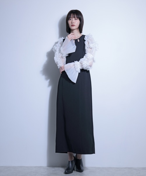 FLANEEK.(フラニーク)の「フリルスリーブデザインネックワンピース(ワンピース・レディース・ベージュ/ブラック×ブラック/ブラック×ホワイト・S/M)」の11枚目の写真