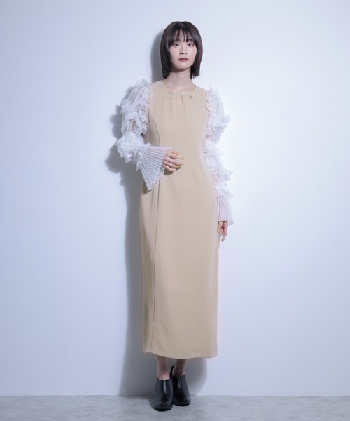 FLANEEK.(フラニーク)の「フリルスリーブデザインネックワンピース(ワンピース・レディース・ベージュ/ブラック×ブラック/ブラック×ホワイト・S/M)」の17枚目の写真