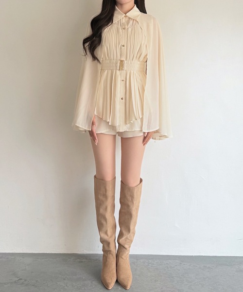 NOMAE（ノーマエ）の「ケーププリーツシャツ（シャツ/ブラウス・レディース・アイボリー/ネイビー/ブラック・FREE）」の4枚目の写真