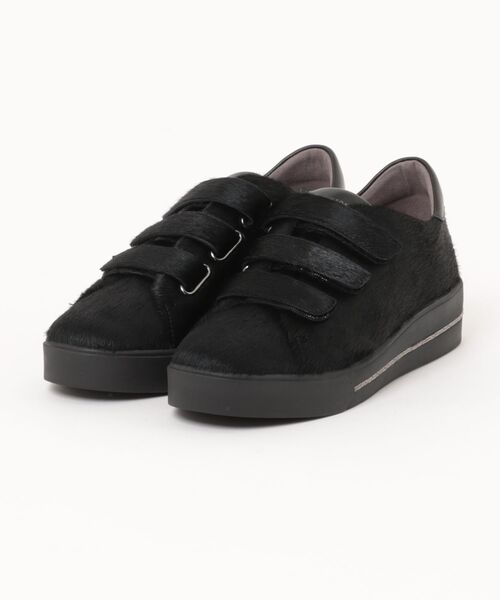 MACKINTOSH LONDON(マッキントッシュ ロンドン)の「トリプルストラップスニーカー(スニーカー・レディース・ブラック/ライトグレー/サンドベージュ・22.5cm/23.5cm/24.0cm/24.5cm/23.0cm)」の2枚目の写真