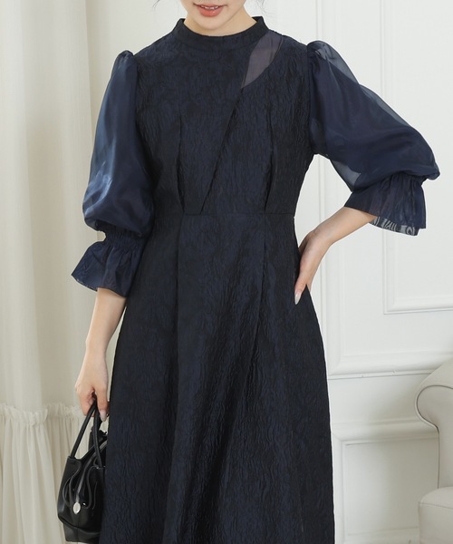 Lace Ladies(レースレディース)の「スタンドカラー 異素材 ドッキング キャンディ袖 ワンピース(ドレス・レディース・ネイビー/ブラック/チャコールグレー・FREE/S)」の3枚目の写真