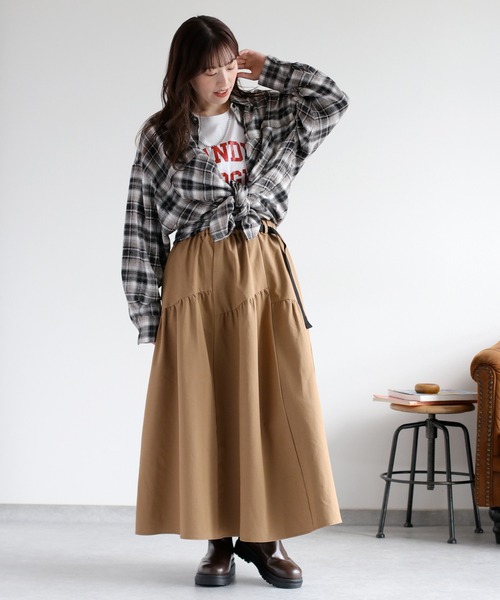 cepo（セポ）の「〈遮熱・保温 / UVカット / イージーケア〉ECOFINE ランダムギャザースカート（スカート・レディース・チャコール/キャメル・M）」の11枚目の写真