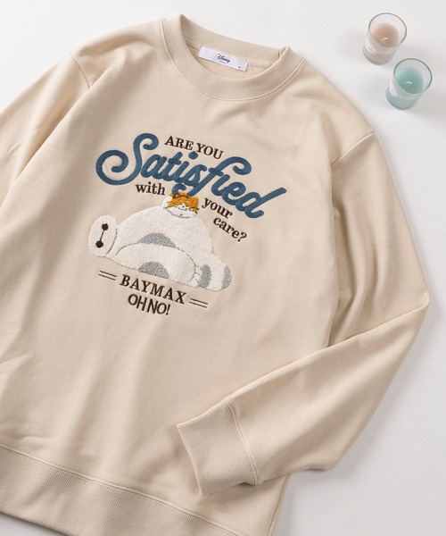 Disney(ディズニー)の「【71】【Disney/ディズニー】ミッキーマウス/ベイマックス ワッペン&サガラ刺繍 裏毛スウェット(スウェット・レディース・チャコールグレー/レッド/オフホワイト/オレンジ/グリーン/アイボリー/ダークグレー/マスタード・M/L)」の2枚目の写真