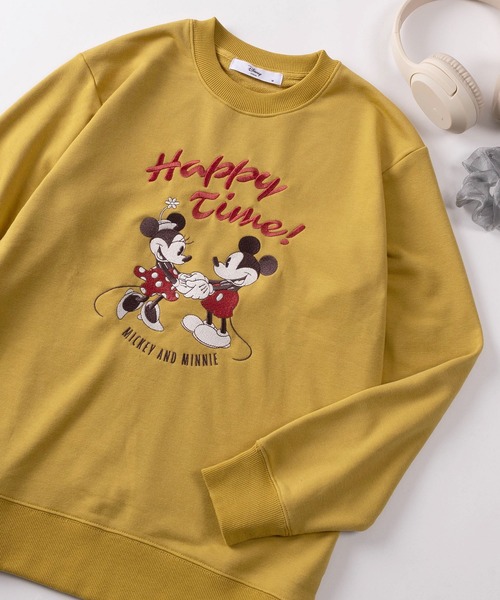 Disney(ディズニー)の「【71】【Disney/ディズニー】ミッキーマウス/ベイマックス ワッペン&サガラ刺繍 裏毛スウェット(スウェット・レディース・チャコールグレー/レッド/オフホワイト/オレンジ/グリーン/アイボリー/ダークグレー/マスタード・M/L)」の1枚目の写真
