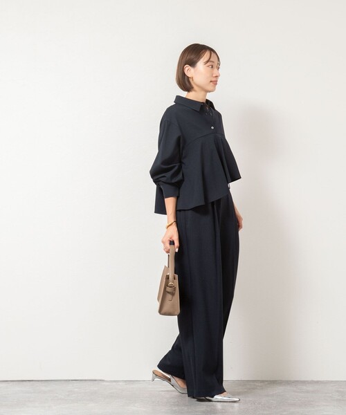 NOLLEY’S(ノーリーズ)の「【一部WEB限定色アイテム】ウォッシャブルフリルプルオーバーブラウス(シャツ/ブラウス・レディース・ネイビー/ベージュ/チャコールグレー・38)」の7枚目の写真