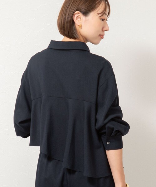 NOLLEY’S(ノーリーズ)の「【一部WEB限定色アイテム】ウォッシャブルフリルプルオーバーブラウス(シャツ/ブラウス・レディース・ネイビー/ベージュ/チャコールグレー・38)」の8枚目の写真