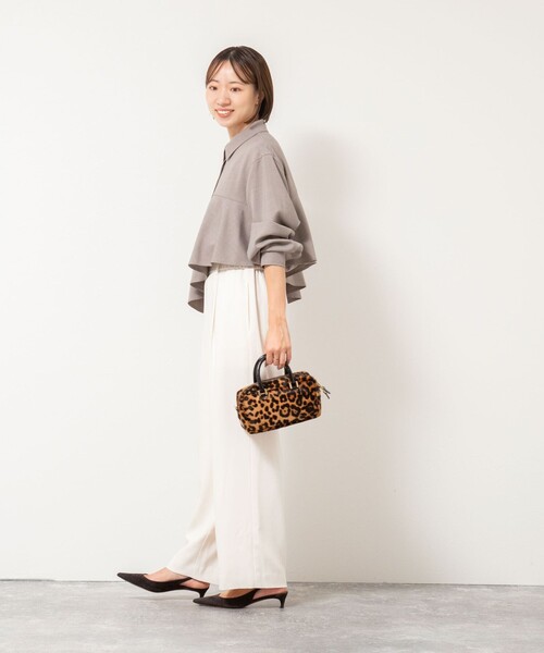 NOLLEY’S(ノーリーズ)の「【一部WEB限定色アイテム】ウォッシャブルフリルプルオーバーブラウス(シャツ/ブラウス・レディース・ネイビー/ベージュ/チャコールグレー・38)」の13枚目の写真