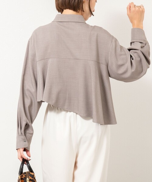 NOLLEY’S(ノーリーズ)の「【一部WEB限定色アイテム】ウォッシャブルフリルプルオーバーブラウス(シャツ/ブラウス・レディース・ネイビー/ベージュ/チャコールグレー・38)」の18枚目の写真