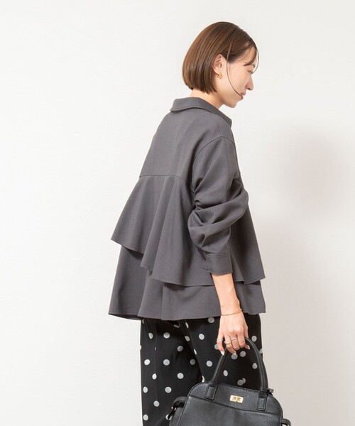 NOLLEY’S(ノーリーズ)の「【一部WEB限定色アイテム】ウォッシャブルフリルプルオーバーブラウス(シャツ/ブラウス・レディース・ネイビー/ベージュ/チャコールグレー・38)」の22枚目の写真