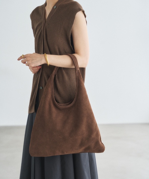 MILOS（ミロス）の「MILOS/ミロス SUEDE TRIANGLE BAG（ショルダーバッグ・レディース・ブラウン・FREE）」の10枚目の写真