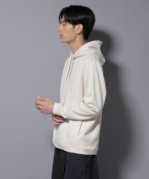 NANO universe（ナノユニバース）の「フェイクスエードフーディー 長袖（パーカー・メンズ・チャコール/ブラック/アイボリー/グレー系その他4・S/M/L/XL）」の6枚目の写真