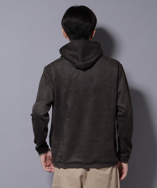 NANO universe（ナノユニバース）の「フェイクスエードフーディー 長袖（パーカー・メンズ・チャコール/ブラック/アイボリー/グレー系その他4・S/M/L/XL）」の14枚目の写真