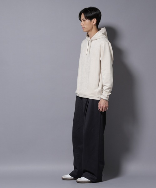 NANO universe（ナノユニバース）の「フェイクスエードフーディー 長袖（パーカー・メンズ・チャコール/ブラック/アイボリー/グレー系その他4・S/M/L/XL）」の10枚目の写真