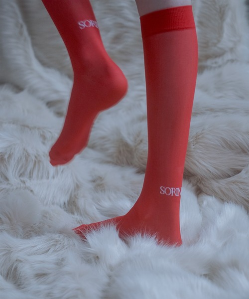 SORIN(ソリン )の「Logo Sheer High Socks/ロゴシアーハイソックス(ソックス/靴下・レディース・ブラック/ホワイト/レッド/ブラウン・F)」の4枚目の写真