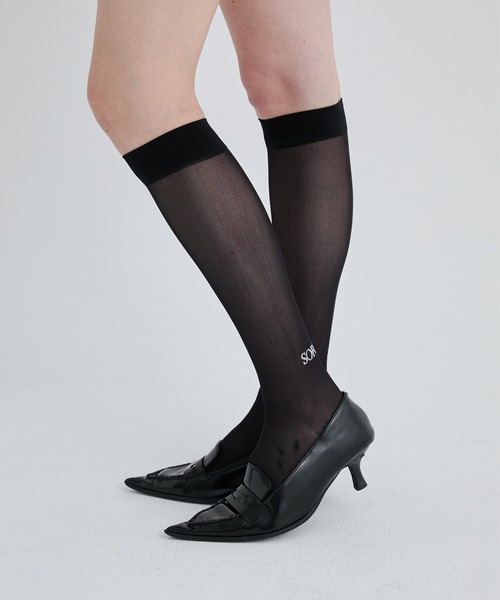 SORIN(ソリン )の「Logo Sheer High Socks/ロゴシアーハイソックス(ソックス/靴下・レディース・ブラック/ホワイト/レッド/ブラウン・F)」の2枚目の写真