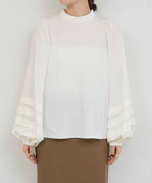 GALLARDAGALANTE（ガリャルダガランテ）の「タックスリーブブラウス（シャツ/ブラウス・レディース・ブラック/ホワイト・FREE）」の6枚目の写真