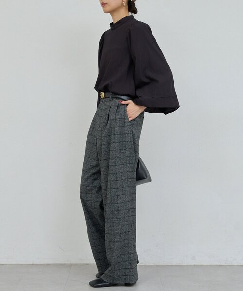 GALLARDAGALANTE（ガリャルダガランテ）の「タックスリーブブラウス（シャツ/ブラウス・レディース・ブラック/ホワイト・FREE）」の5枚目の写真