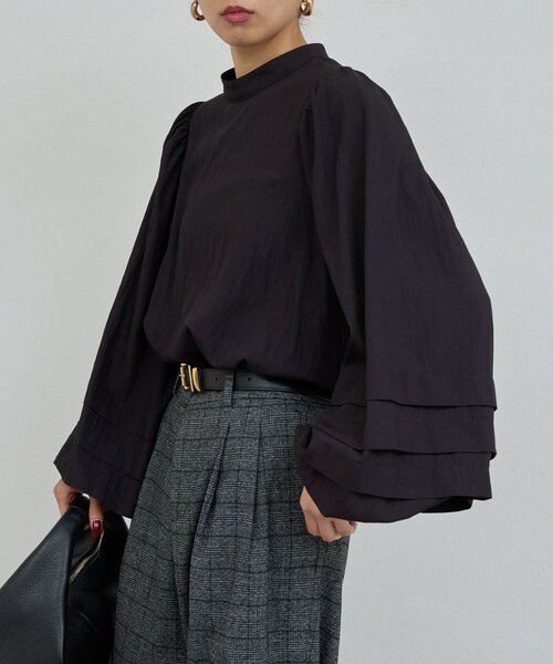 GALLARDAGALANTE（ガリャルダガランテ）の「タックスリーブブラウス（シャツ/ブラウス・レディース・ブラック/ホワイト・FREE）」の20枚目の写真