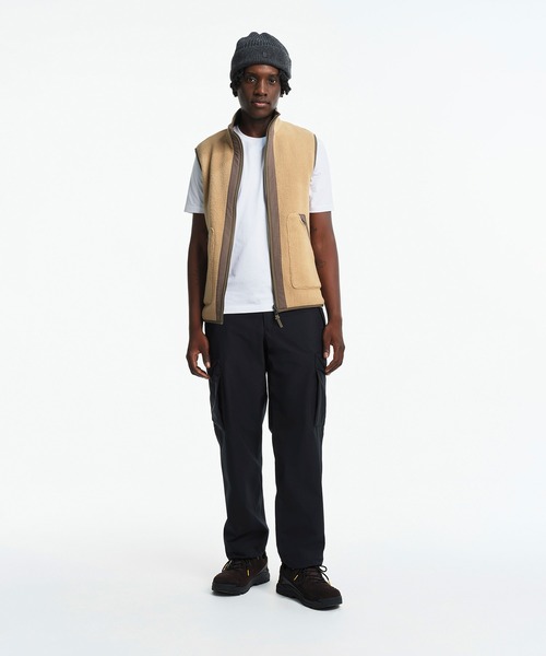 AIGLE（エーグル）の「リバーシブルフリースベスト T-Kit 2WAY（ベスト・メンズ・ブルー/ベージュ/ダークネイビー・S/L/XL/M）」の10枚目の写真