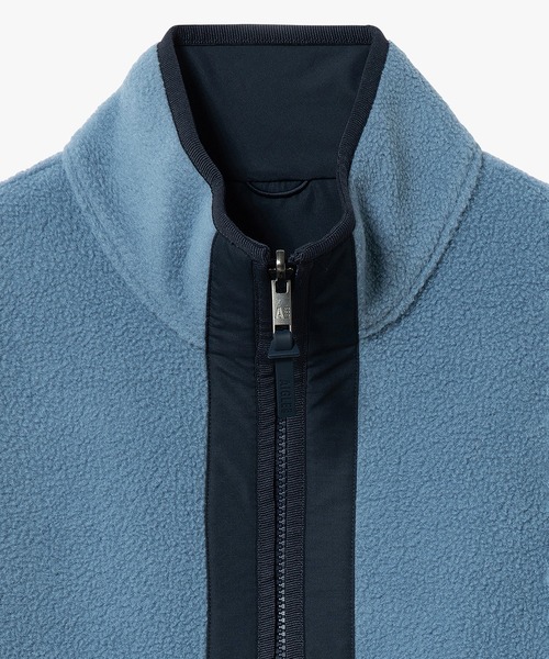 AIGLE（エーグル）の「リバーシブルフリースベスト T-Kit 2WAY（ベスト・メンズ・ブルー/ベージュ/ダークネイビー・S/L/XL/M）」の15枚目の写真