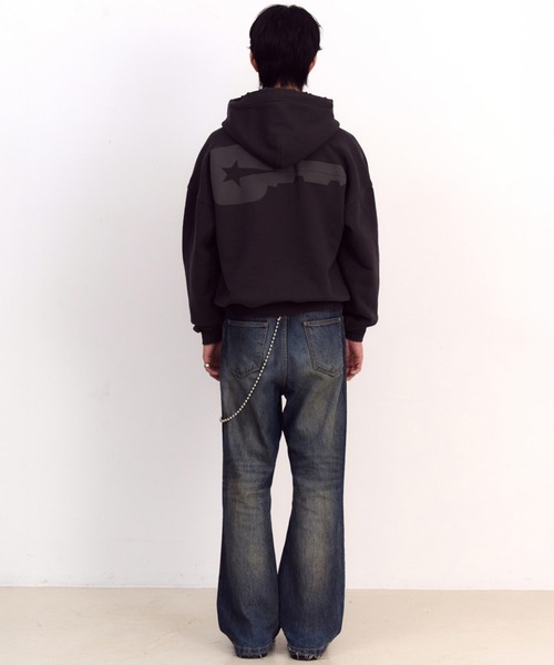 KEYMISERY(キーミザリー)の「A'GEM/9 × .kom 『KEYMISERY/キーミザリー』 STAR KEY'S VINTAGE ZIP-UP HOODIE/ヴィンテージ デザイン短丈ジップアップパーカー(パーカー・メンズ・チャコールグレー・S)」の7枚目の写真