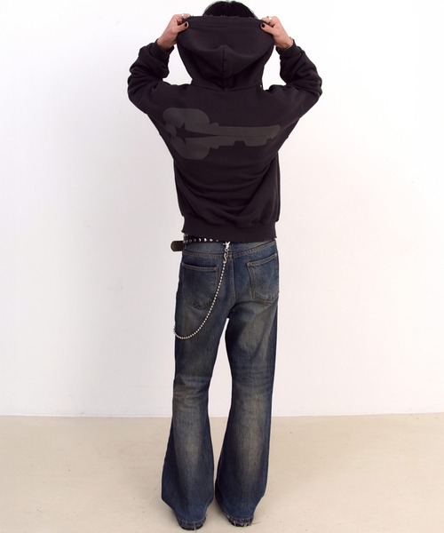 KEYMISERY(キーミザリー)の「A'GEM/9 × .kom 『KEYMISERY/キーミザリー』 STAR KEY'S VINTAGE ZIP-UP HOODIE/ヴィンテージ デザイン短丈ジップアップパーカー(パーカー・メンズ・チャコールグレー・S)」の11枚目の写真