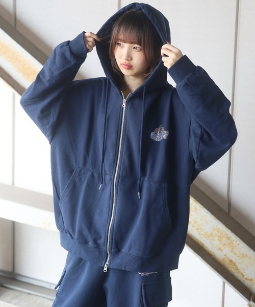 セール】《2サイズ展開 / UNISEX 》ATMARK クラウンロゴラインストーン