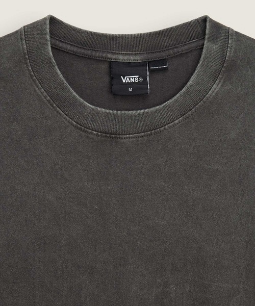 VANS（バンズ）の「VANS PREMIUMクラシック ロングスリーブ Tシャツ / LX LS Faded Black / VN000PFKEMV1（Tシャツ/カットソー・メンズ・スミクロ・LARGE/MEDIUM/SMALL/X-LARGE/XX-LARGE）」の3枚目の写真