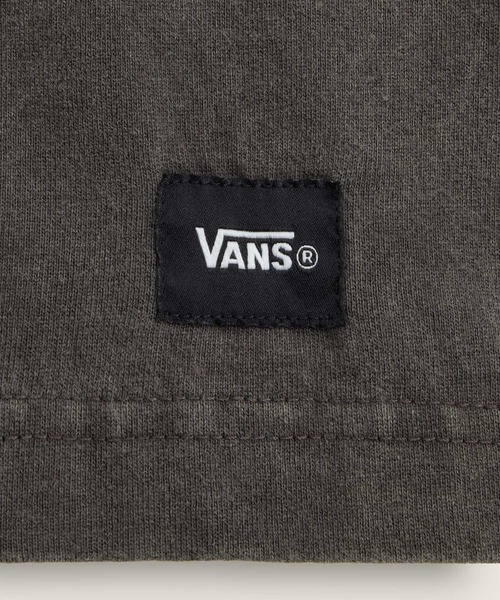VANS（バンズ）の「VANS PREMIUMクラシック ロングスリーブ Tシャツ / LX LS Faded Black / VN000PFKEMV1（Tシャツ/カットソー・メンズ・スミクロ・LARGE/MEDIUM/SMALL/X-LARGE/XX-LARGE）」の4枚目の写真