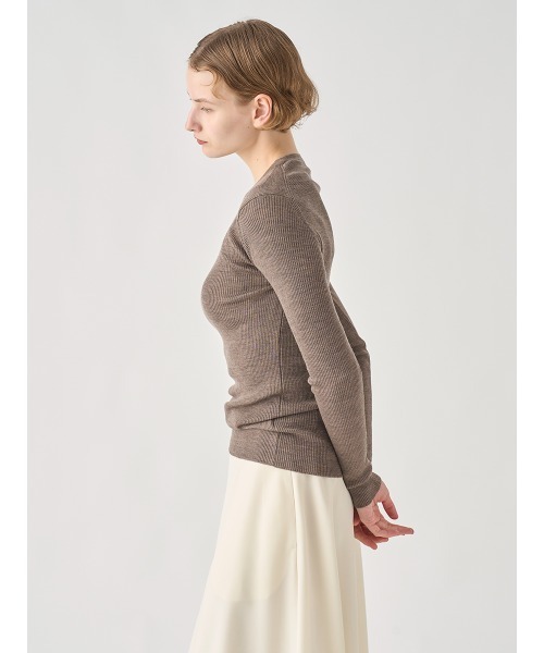 JOHN SMEDLEY(ジョンスメドレー)の「クルーネック リブ長袖プルオーバー(ニット/セーター・レディース・グレー系その他/ブラック/レッド系その他/ホワイト/ダークネイビー・S/XS)」の8枚目の写真