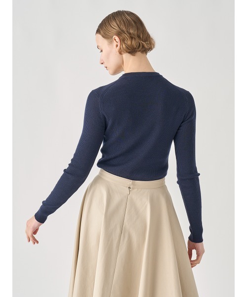 JOHN SMEDLEY(ジョンスメドレー)の「クルーネック リブ長袖プルオーバー(ニット/セーター・レディース・グレー系その他/ブラック/レッド系その他/ホワイト/ダークネイビー・S/XS)」の17枚目の写真