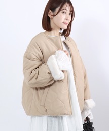 ウェーブキルト×フェイクファー リバーシブルノーカラージャケットブルゾン レディース