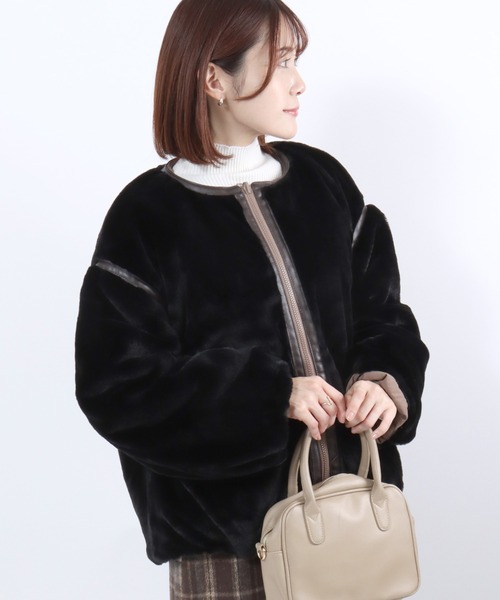 Salong hameu(サロン ハミュー)の「ウェーブキルト×フェイクファー リバーシブルノーカラージャケットブルゾン レディース(ノーカラージャケット・レディース・グレイッシュベージュ/ベージュ/モカ・M/L)」の6枚目の写真