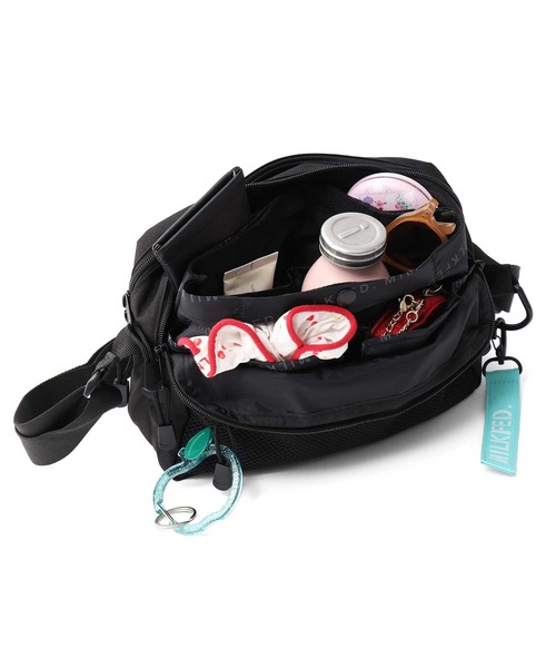 MILKFED.（ミルクフェド）の「SMALL BAG ORGANIZER（エコバッグ/サブバッグ・レディース・ブラック・ONE SIZE）」の5枚目の写真