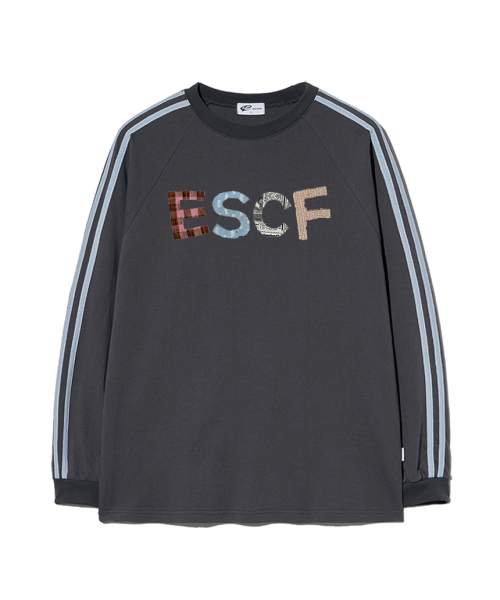 ESCAPEFROM（エスケープフロム）の「パッチヴィンテージロゴプリントトラックロングスリーブチャコール（Tシャツ/カットソー・レディース・その他・MEDIUM/LARGE）」の2枚目の写真