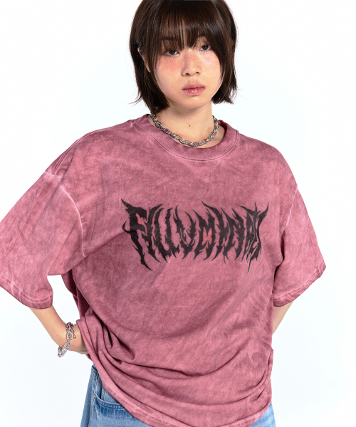 F.ILLUMINATE(フィルミネイト)の「ゴスロゴピグメントTシャツ-ワイン(Tシャツ/カットソー・レディース・その他・SMALL/MEDIUM/LARGE)」の3枚目の写真