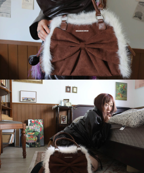 IUGAMAKARAS（イウガマカラス）の「Ribbon Fur Suede Shoulder Bag (Brown)（ショルダーバッグ・レディース・その他・FREE）」の7枚目の写真