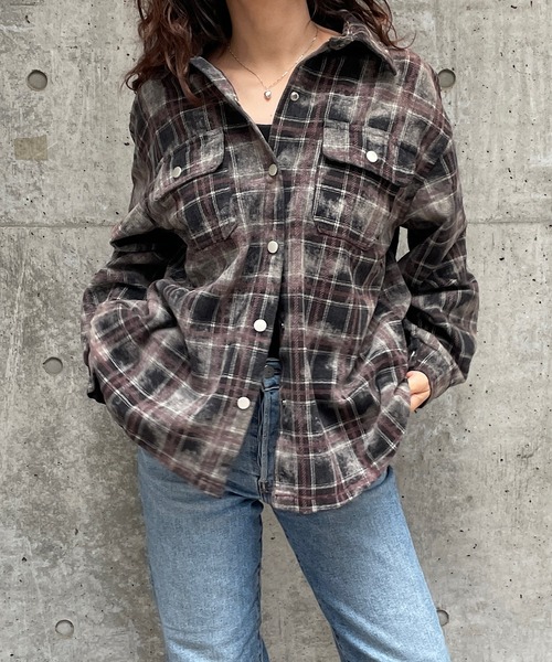 ROGER AND RAW（ロジャーアンドロウ）の「ムラ染め風チェックシャツジャケット（シャツ/ブラウス・レディース・ネイビー/ブラウン・FREE）」の17枚目の写真