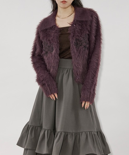 Ezick（エジック）の「shaggy polo cardigan フラワー刺繍シャギーポロカーディガン（カーディガン/ボレロ・レディース・パープル/グレー・FREE）」の20枚目の写真