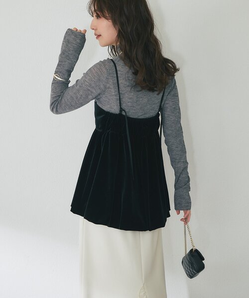 La boutique BonBon（ラブティックボンボン）の「【クラスアップコーデのポイントに】ベロアキャミブラウス（キャミソール・レディース・ブラウン/チャコールグレー/ブラック・FREE）」の6枚目の写真