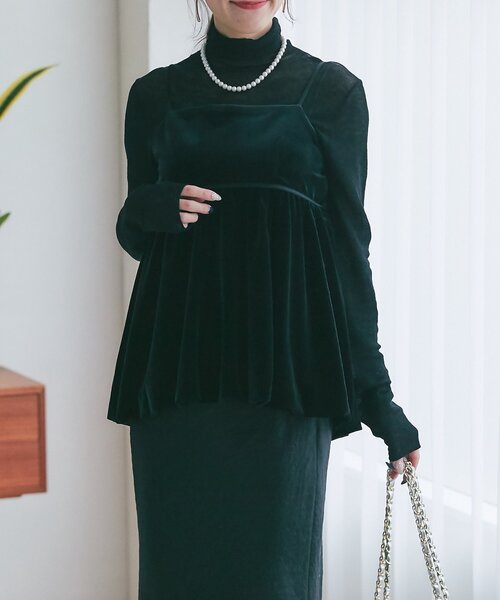 La boutique BonBon（ラブティックボンボン）の「【クラスアップコーデのポイントに】ベロアキャミブラウス（キャミソール・レディース・ブラウン/チャコールグレー/ブラック・FREE）」の10枚目の写真