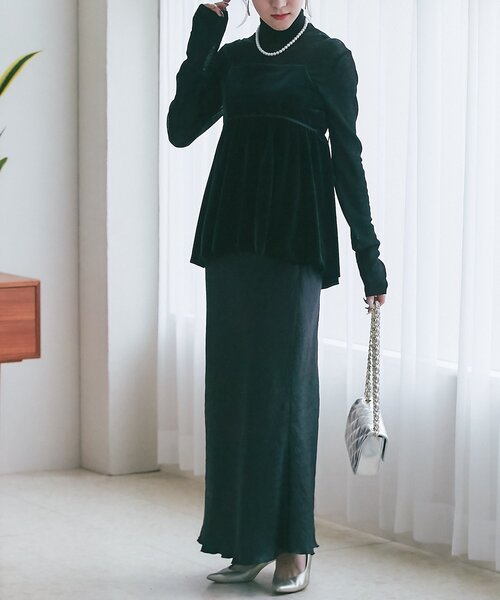 La boutique BonBon（ラブティックボンボン）の「【クラスアップコーデのポイントに】ベロアキャミブラウス（キャミソール・レディース・ブラウン/チャコールグレー/ブラック・FREE）」の17枚目の写真