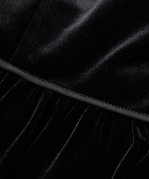 La boutique BonBon（ラブティックボンボン）の「【クラスアップコーデのポイントに】ベロアキャミブラウス（キャミソール・レディース・ブラウン/チャコールグレー/ブラック・FREE）」の18枚目の写真