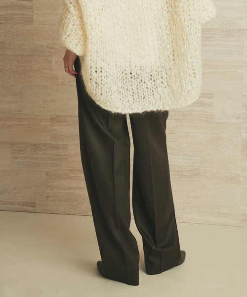 plage(プラージュ)の「Elegant Saxony パンツ(スラックス・レディース・カーキ/チャコールグレー・34/36/38)」の12枚目の写真