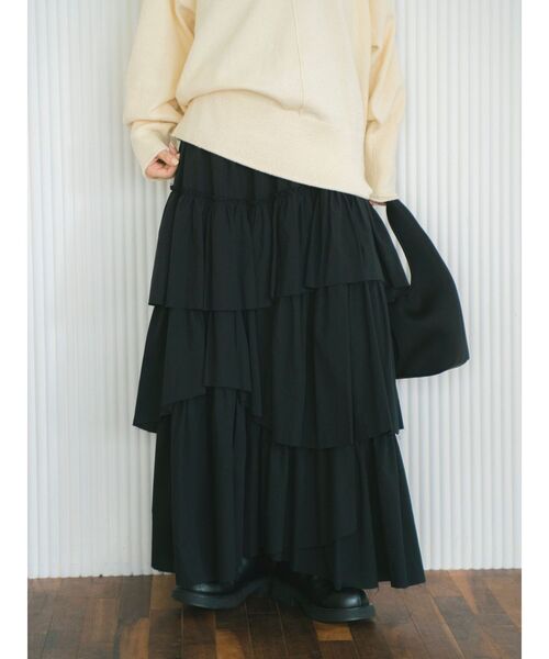 Ungrid（アングリッド）の「カットオフデザインラッフルスカート（スカート・レディース・その他1/オフホワイト/ブラック・FREE）」の5枚目の写真